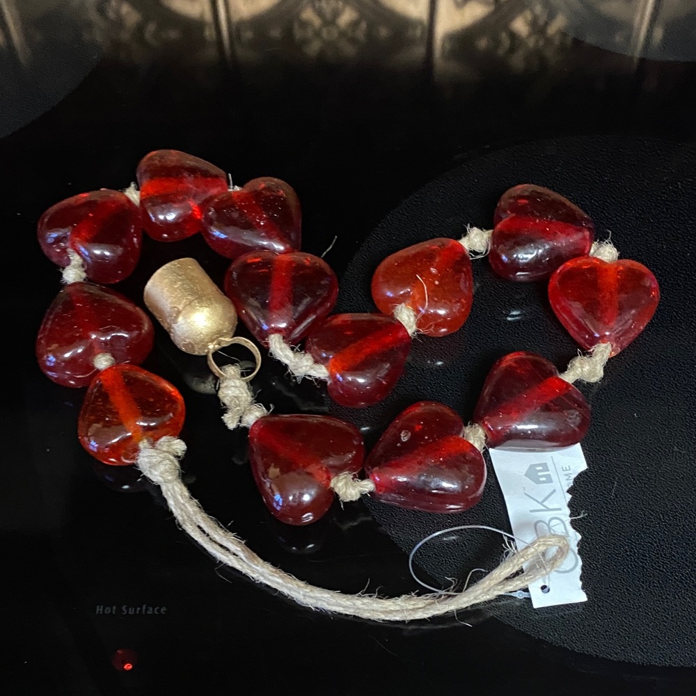 Elegant red glass garland  Length 32 1/2 x 1 1/2